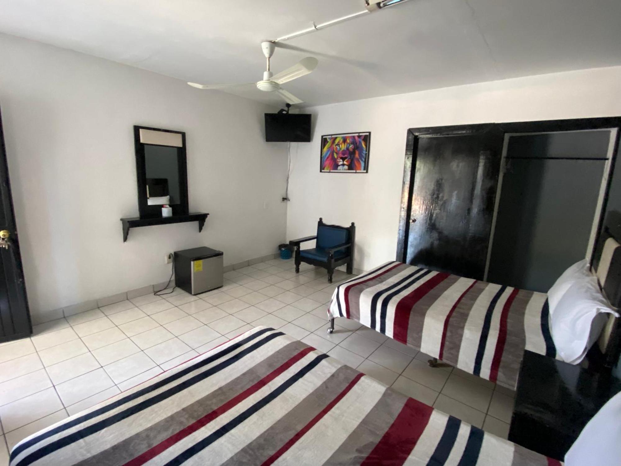 Hotel Puerto Vallarta Zapopan Luaran gambar